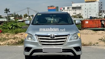 Toyota Innova E số sàn 2016 màu xám