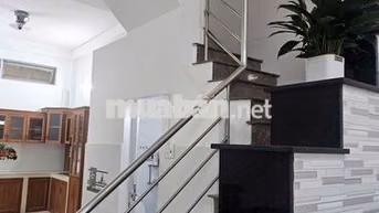 Cho thuê nhà nguyên căn 4 lầu! Kd, VP vừa Ở. dT 4*15. Gần Đầm Sen