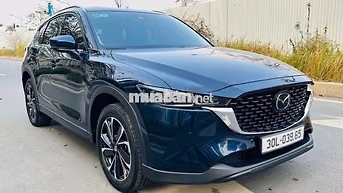 Mazda CX5 Premium 2.0 AT 2024 Xanh 8000 Km