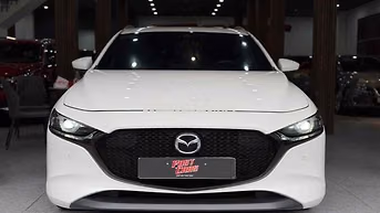Mazda Mazda 3 Sport 2022 Trắng 67.000 km