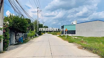 Bán đất ngay trung tâm thị trấn Củ Chi, với DT 120m2 giá 1tỷ050tr