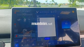 VinFast VF8 PLUS Trắng 26.000 km