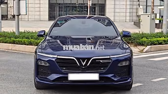 VinFast Lux A 2.0 Tiêu chuẩn 2022 Xanh 70000 Km