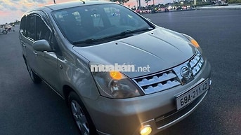 Nissan Livina 2011 Tự động Vàng cát 5 chỗ