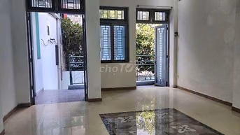 Hẻm 10m - Tô Hiến Thành, P13, Quận 10 - DT: 5m x 18m (NH 8m) - 4 Tầng 