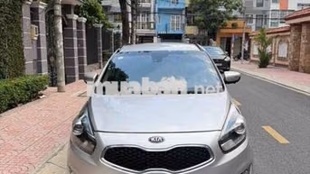 Kia Rondo CRDi 2016 Dầu Tự động Bạc 81087 km