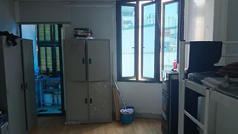 Nhà cho sinh viên Trường Kinh doanh và Công nghệ 