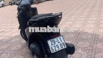 Honda SH xanh đen
