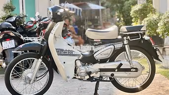 Xe Cúp 50 học sinh
