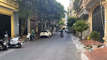 CHO THUÊ NHÀ LÀM VĂN PHÒNG KĐT ĐẠI KIM – 55M² x 5 TẦNG – Ô TÔ ĐỖ CỬA