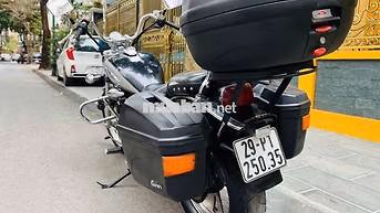 Suzuki GZ150-A Đen Bạc 2018