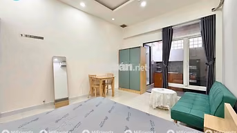 STUDIO TÁCH BẾP NGAY CÔNG VIÊN HOÀNG VĂN THỤ