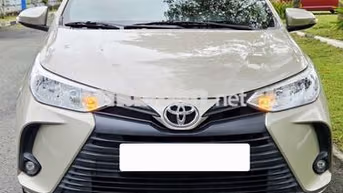 Toyota Vios 1.5E 2022 Nâu Vàng 4.3 vạn