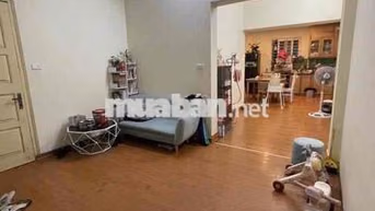 nhà tập thể 3 ngủ - 1 khách - 1 bếp