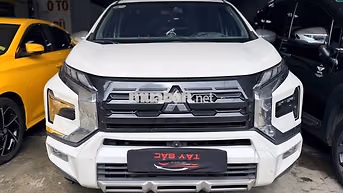 Mitsubishi Xpander Cross 2025 Trắng 3 vạn