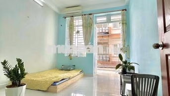 CHO THUÊ Căn Hộ 2 phòng Ban Công rộng 50m2 ngay sát bên Văn Lang cs3