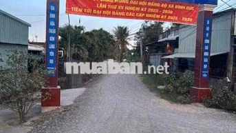 Đất vườn mặt tiền đường xe hơi 1215,6m2 rộng 21.3m chỉ 1.3 tỷ, Bến Lức