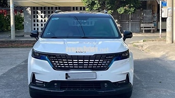 KIA Carnival Premium 2023 8 chỗ Trắng 80.000 km
