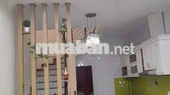Cho Thuê nhà 5Tầng Ngọc Thuỵ 3PN, ô tô 7 chỗ vào nhà, nội thất cơ bản