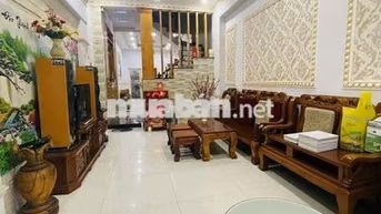 CHO THUÊ NHÀ FUN NÔI THẤT GIÁ RẺ 