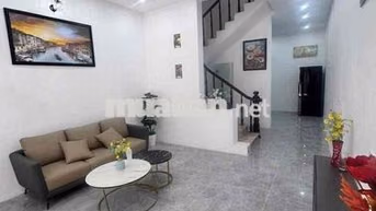 CHO THUÊ NHÀ NGUYÊN CĂN PHỐ CHU HUY MÂN - PHÚC ĐỒNG - Ô TÔ ĐỖ GẦN -3PN