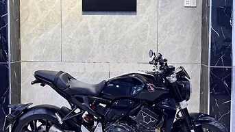 Honda CB1000 Neo Sport Đen
