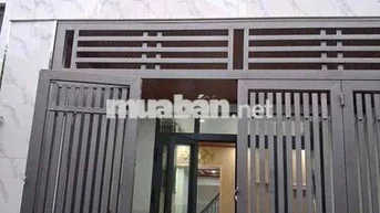 Nhà hẻm rộng 4m có 2 pn 2wc, mới và sạch sẽ
