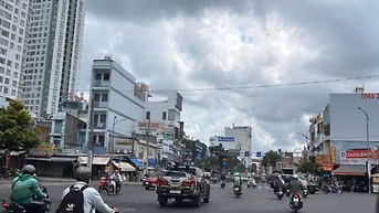 Tôi bán 4lau mặt tiền Phạm Hùng gần Tạ Quang Bửu,Q8,5.5x17m,16ty hơn
