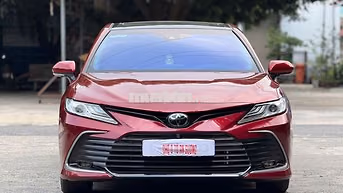 Toyota Camry 2.5Q 2022 Đỏ