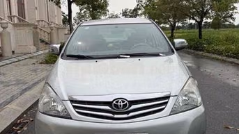Toyota Innova-V 2010 Số tự động Bạc