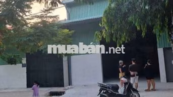 Cần cho thuê kho PTTN  DT 9 x 18  có gác Lửng .giá 20 triệu TL xe tải