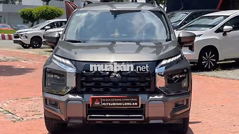 Mitsubishi Xpander Cross Xám - 32.000 KM