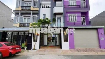 NHÀ 3 TẦNG KHU ĐÔ THỊ 5 SAO GẦN CHỢ BÌNH CHÁNH 