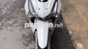Honda Wave i125 2022 Trắng, Đỏ 2000 km