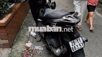 Honda SH 160i 2023 Đen Đi lại bình thường