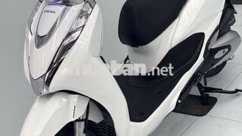 Honda Lead 4Val 2023 Trắng( Góp 50%)