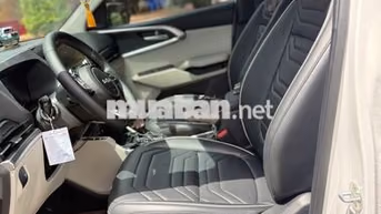 Kia Carens LUXURY 2025 Trắng 13.000km