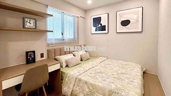 Cho thuê căn hộ Sunrise CityView Q7 Lh :
