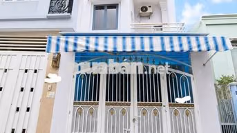 NHÀ ĐẸP Q7 -HẺM XE TẢI -3 TẦNG -4m x 14m -CHỈ 6 TỶ NHỈNH
