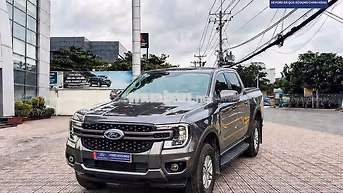 Ford Ranger XLS 4x2 AT T9/2024 Xám 17.000 km