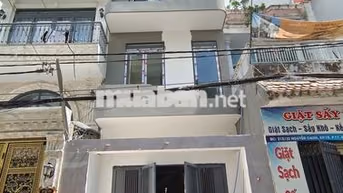 Nhà mới xây, hỗ trợ giữ phòng đến đầu tháng 9