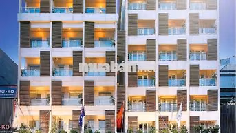 117-119-121-123 Lê Thánh Tôn, Quận 1 DT : 25m x 32= 800m2  DT sàn 5.60