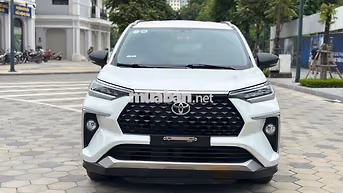 Toyota Veloz Tốp 2023 Trắng Tự động 5 vạn km