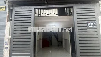 Nhà hẻm Cách nguyễn ánh thủ 50m sổ hồng riêng 