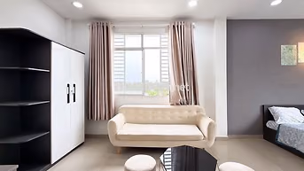 Căn Hộ Dịch Vụ Sân Vườn 1000m2