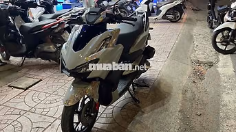 Con sư tử đổi SH MODE cấn bán Vairo 160 xám 99%