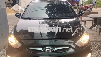 Hyundai Accent 2012 Số tự động Đen