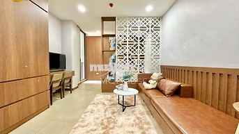 Studio Ban Công 40m² Full NT, Thang Máy, Hầm Xe Rộng Trục Lê Văn Sỹ