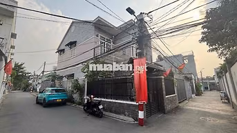 Cho thuê nhà NGUYÊN CĂN, tặng tiền mặt đón khách mới