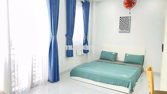 [ CHO THUÊ CHDV ] Studio 30m2 ban công bờ kè Trường Sa giáp Q1